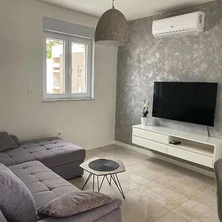 Apartman Marina Apartament *
